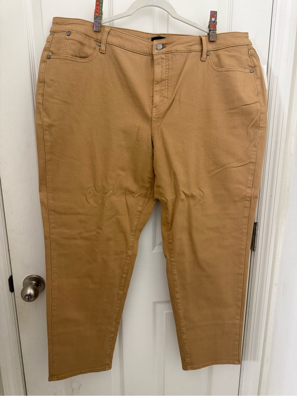 Talbots Womens Slim Ankle Jeans. Khaki/Tan. Size 20W.
